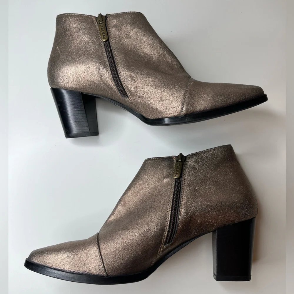 Italeau Marisa Booties EU 39 US 8.5 Gold Leather Waterproof Block Heel Metallic - Picture 13 of 16